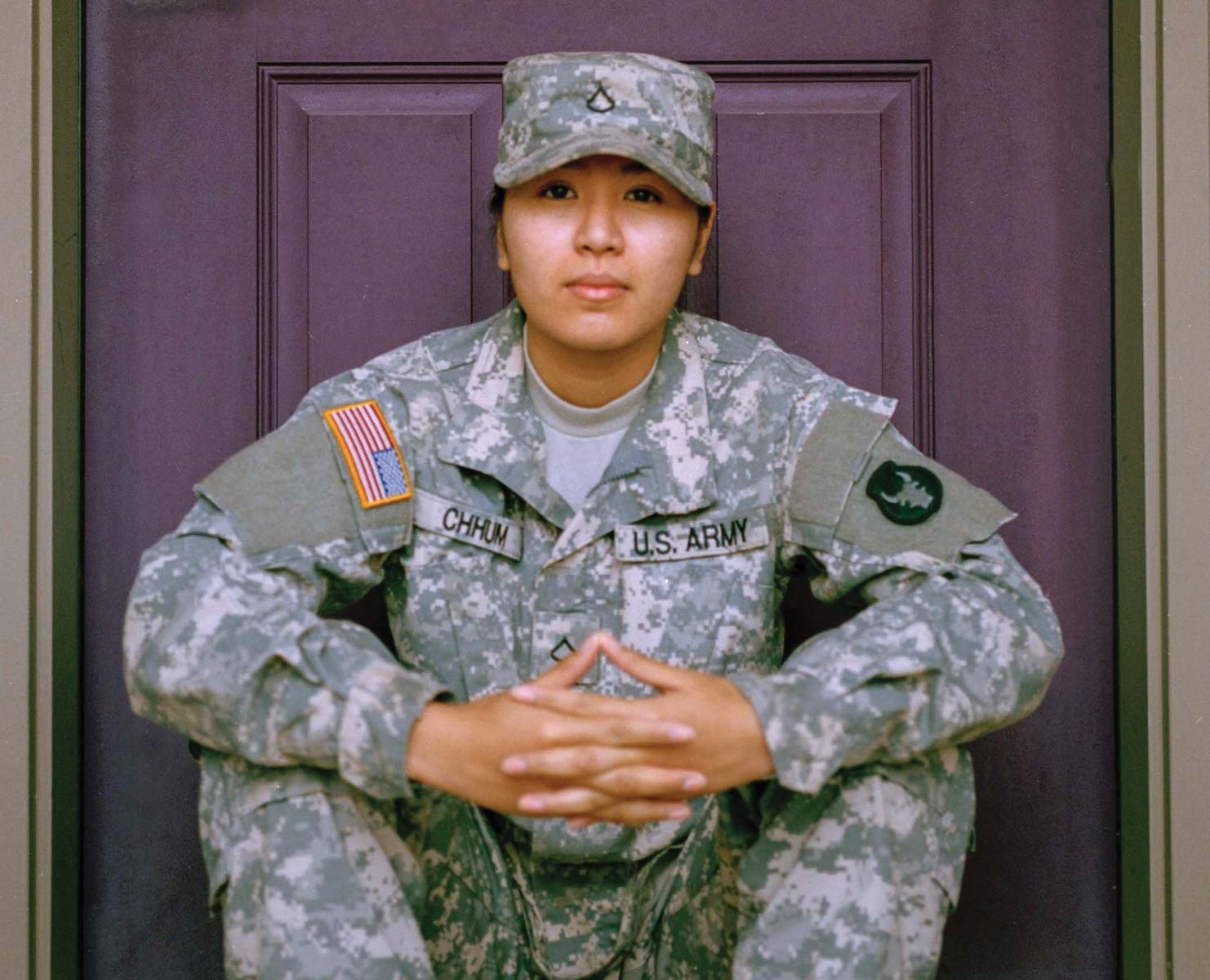 Photo of female Army soldier